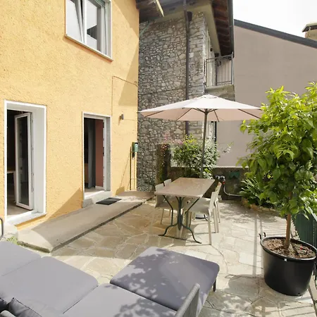 Milk River Semesterbostad *